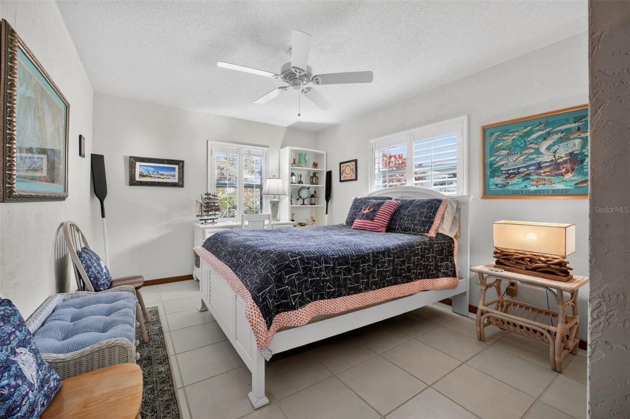 923 Locust Street, New Smyrna Beach, FL 32169 Photo