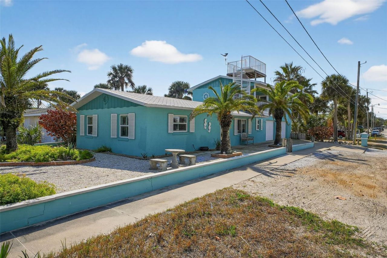 923 Locust Street, New Smyrna Beach, FL 32169 Photo