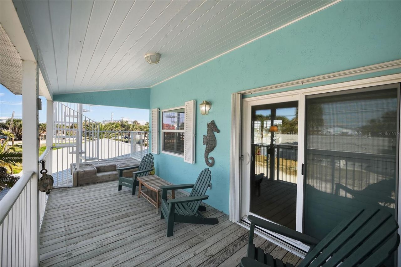 923 Locust Street, New Smyrna Beach, FL 32169 Photo