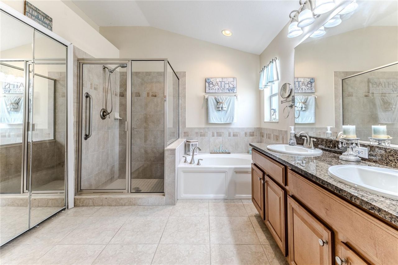 18735 Rolling Hills Loop , Hudson, FL 34667 Photo