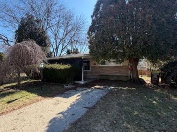 1102 Willow Street, Tecumseh, MI 49286