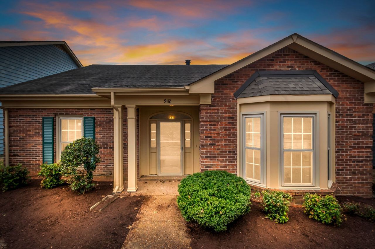 9112 Sawyer Brown Rd, Nashville, TN 37221 Main Photo