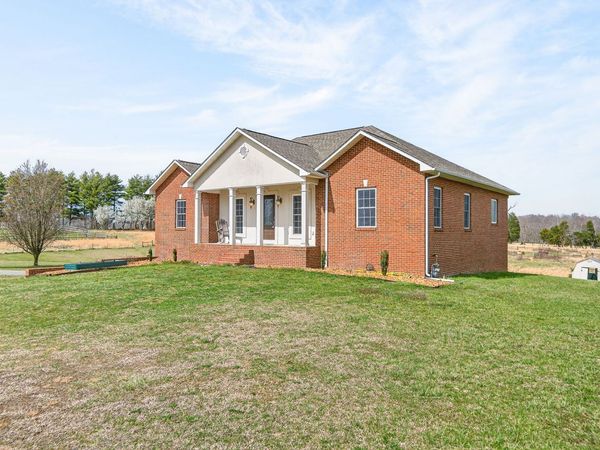 4824 Skyview Dr , Cookeville, TN 38501