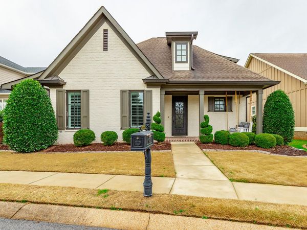 8935 Gentle Mist Circle, Ooltewah, TN 37363