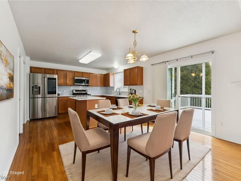 2352 Becket Circle , Stow, OH 44224 Photo 12