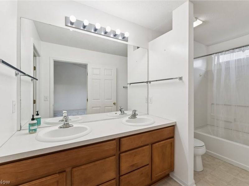 2352 Becket Circle , Stow, OH 44224 Photo 26