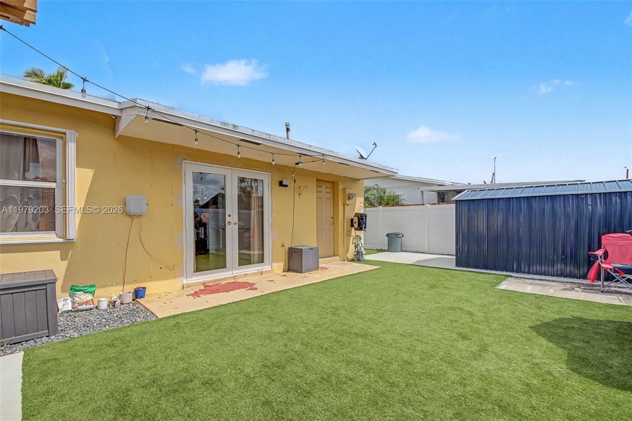 11416 SW 148th Ter, Miami, FL 33176 Photo