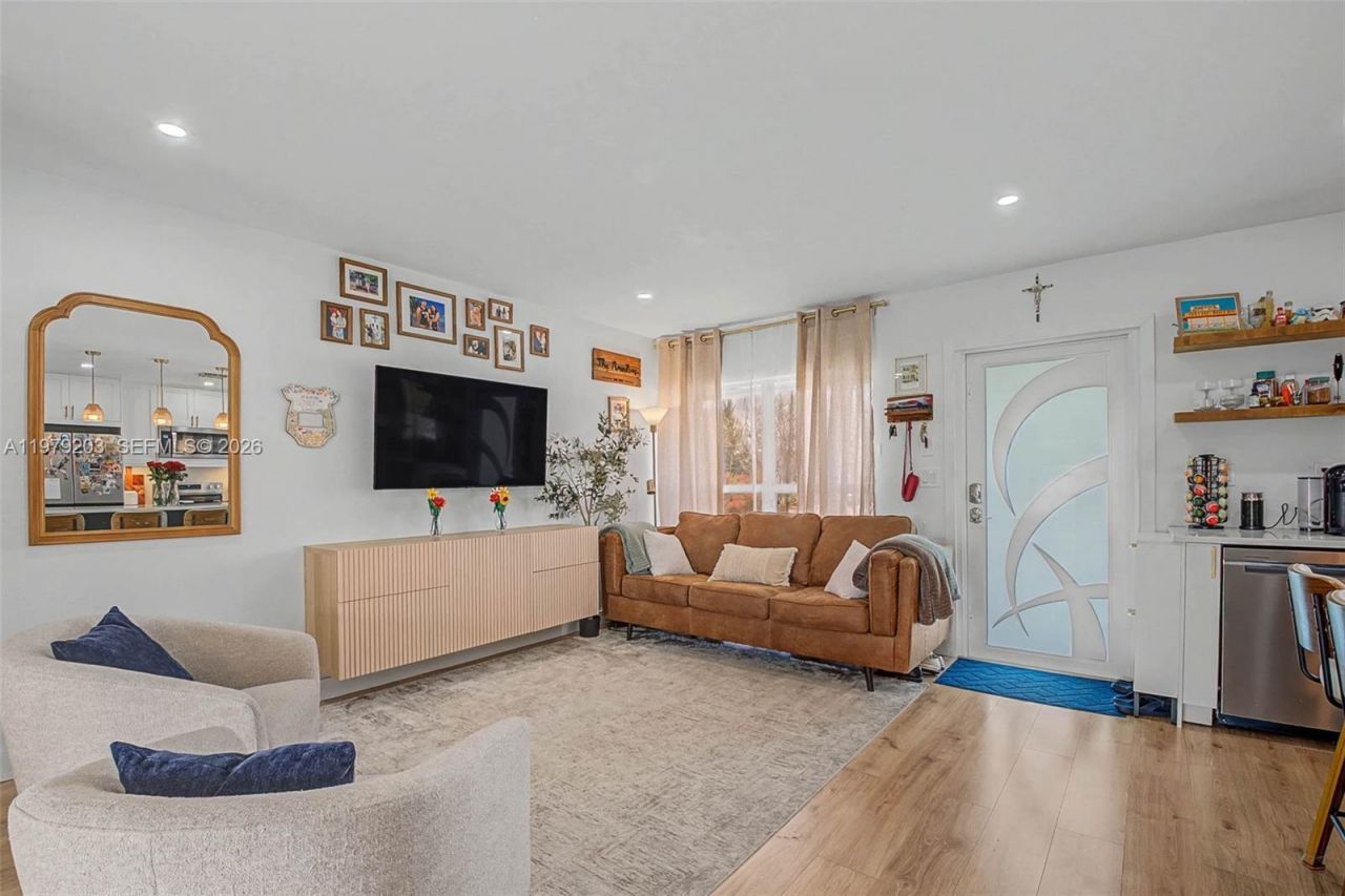 11416 SW 148th Ter, Miami, FL 33176 Photo