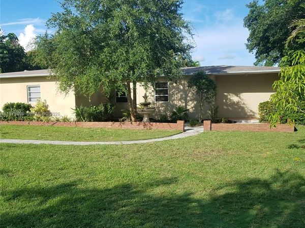 6969 SW 82nd Ct, Unit main, Miami, FL 33143