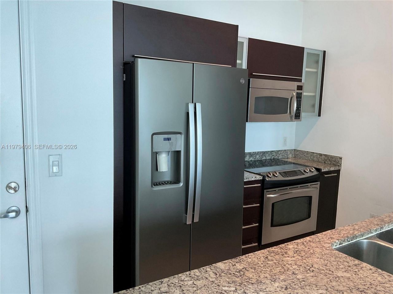 950 Brickell Bay Dr, Unit 3103, Miami, FL 33131 Photo