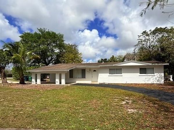 7325 SW 98th Ct , Miami, FL 33173