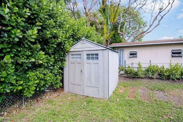 7325 SW 98th Ct , Miami, FL 33173 Photo