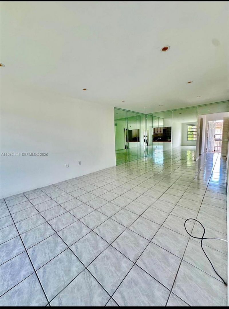 7450 NW 17th St , Unit 306, Plantation, FL 33313 Photo