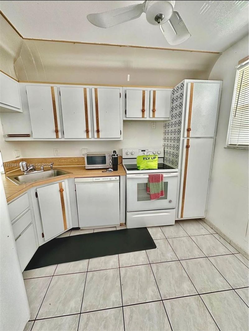 7450 NW 17th St , Unit 306, Plantation, FL 33313 Photo
