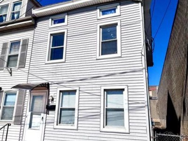 937 NEW YORK AVENUE, TRENTON, NJ 08638