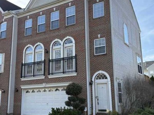 10 WISTERIA WAY, BEAR, DE 19701