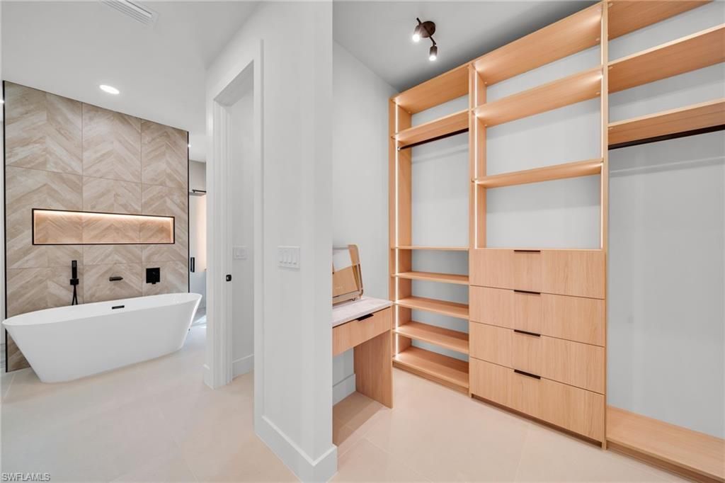 1317 SW 5th Pl , Cape Coral, FL 33991 Photo