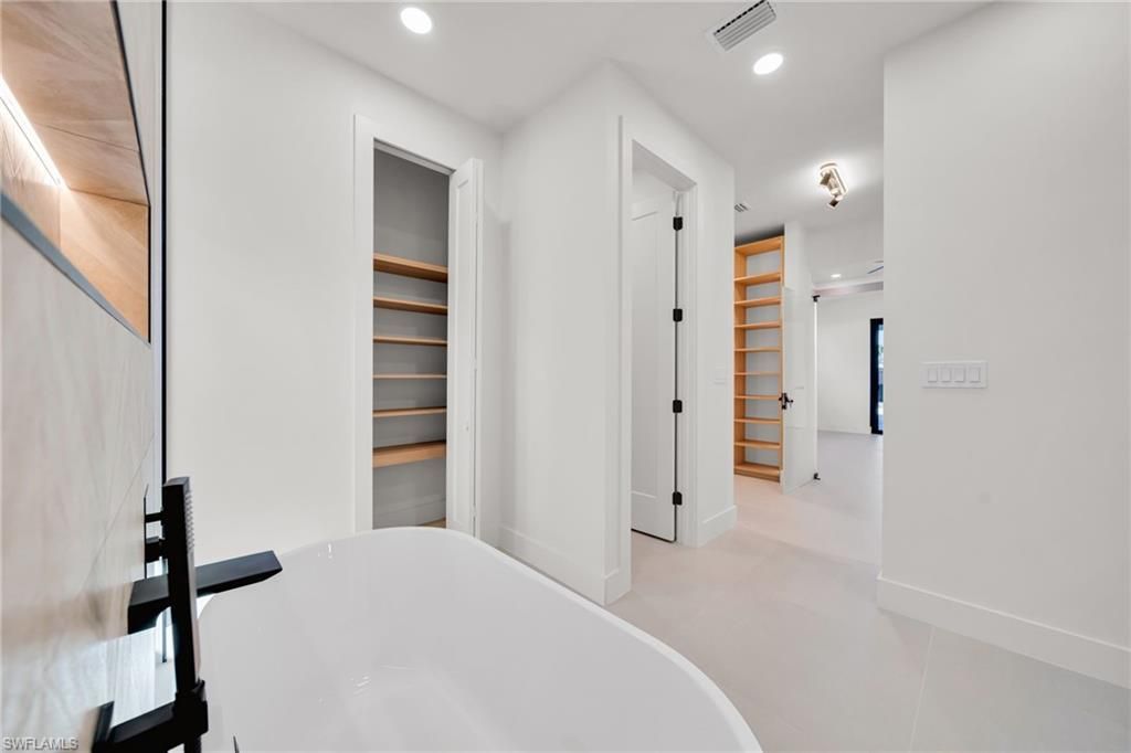 1317 SW 5th Pl , Cape Coral, FL 33991 Photo