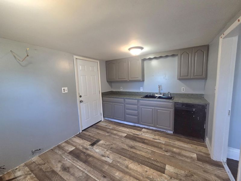 820 W North Street, Springfield, OH 45504 Photo 11