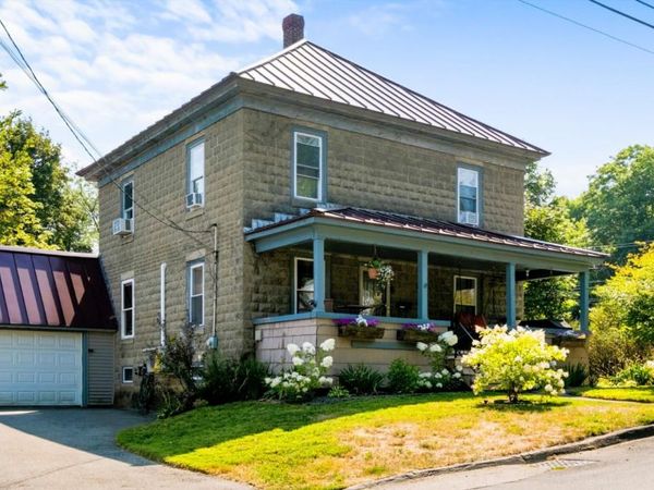 74 High Street, Waterville, ME 04901