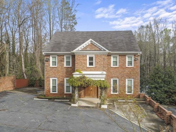 4953 Presidents Way, Tucker, GA 30084