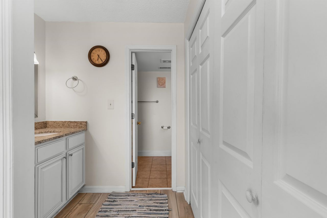 801 S Ocean Blvd. Photo 33