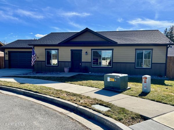 319 Creekview CT , Sandpoint, ID 83864