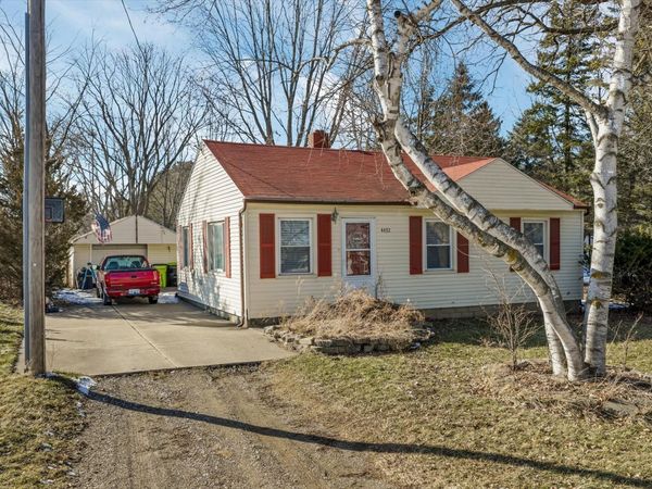 4432 Morrish Road, Swartz Creek, MI 48473