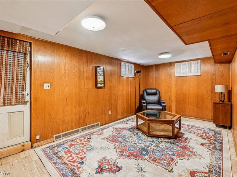 508 Clearbrook Drive , Akron, OH 44313 Photo 23