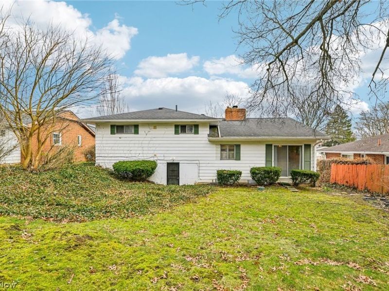 508 Clearbrook Drive , Akron, OH 44313 Photo 31