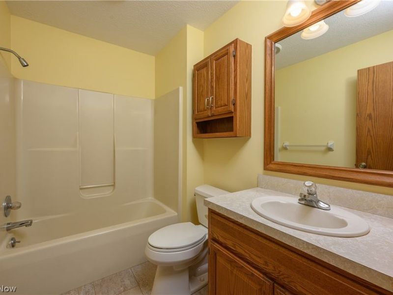 580 Glenmere Place , Barberton, OH 44203 Photo 25