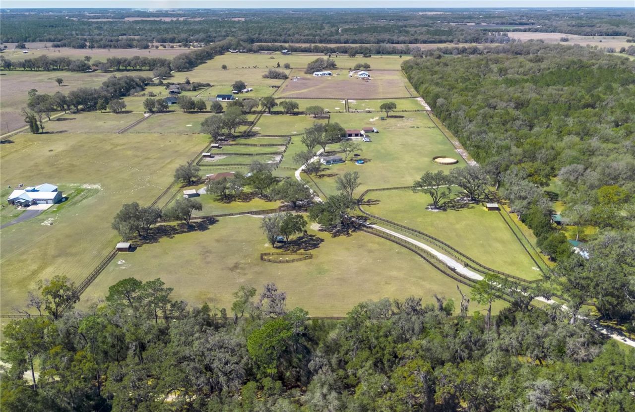 4700 NW 157th Court, Morriston, FL 32668 Photo