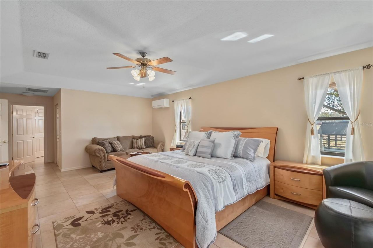 4700 NW 157th Court, Morriston, FL 32668 Photo