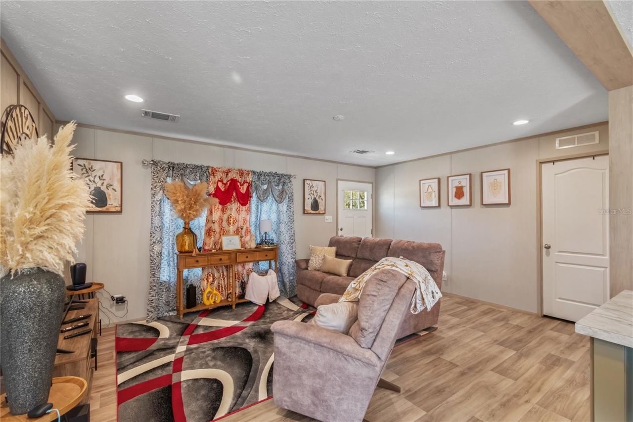 4700 NW 157th Court, Morriston, FL 32668 Photo