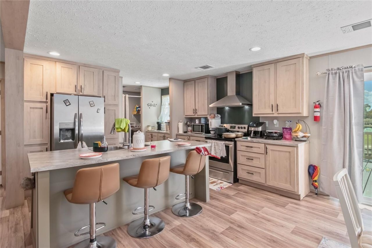 4700 NW 157th Court, Morriston, FL 32668 Photo