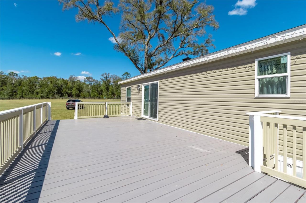 4700 NW 157th Court, Morriston, FL 32668 Photo
