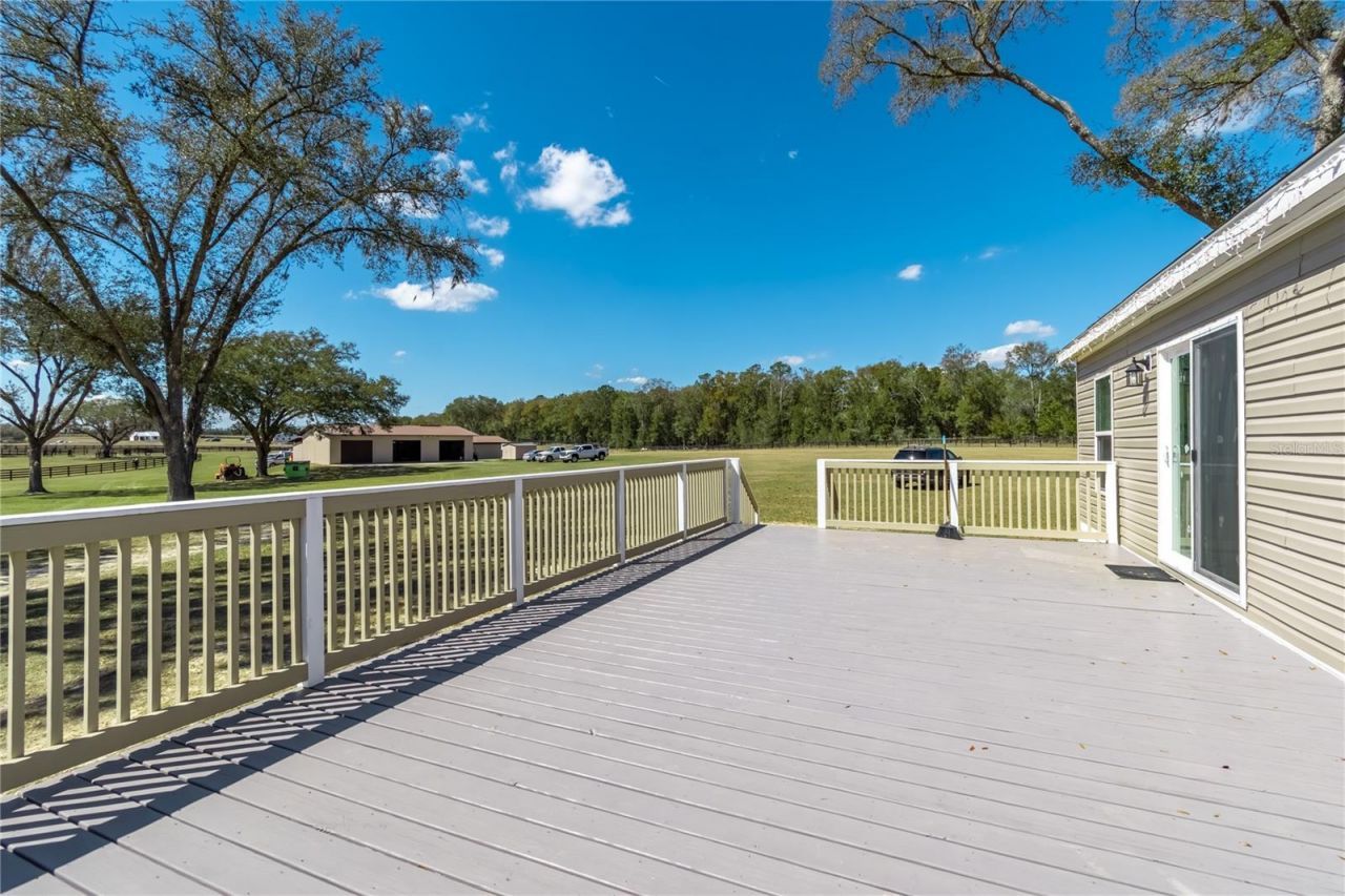 4700 NW 157th Court, Morriston, FL 32668 Photo