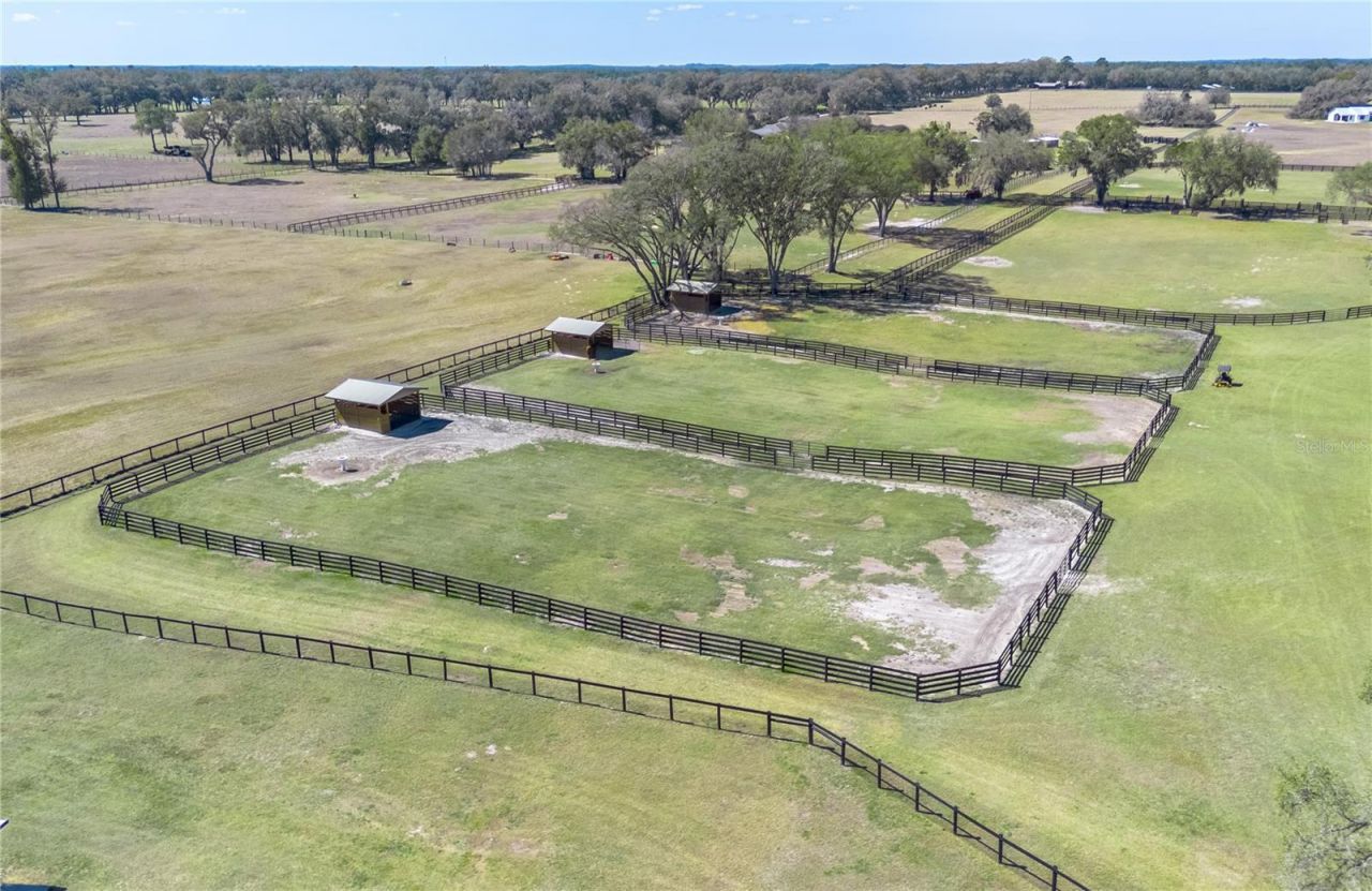 4700 NW 157th Court, Morriston, FL 32668 Photo