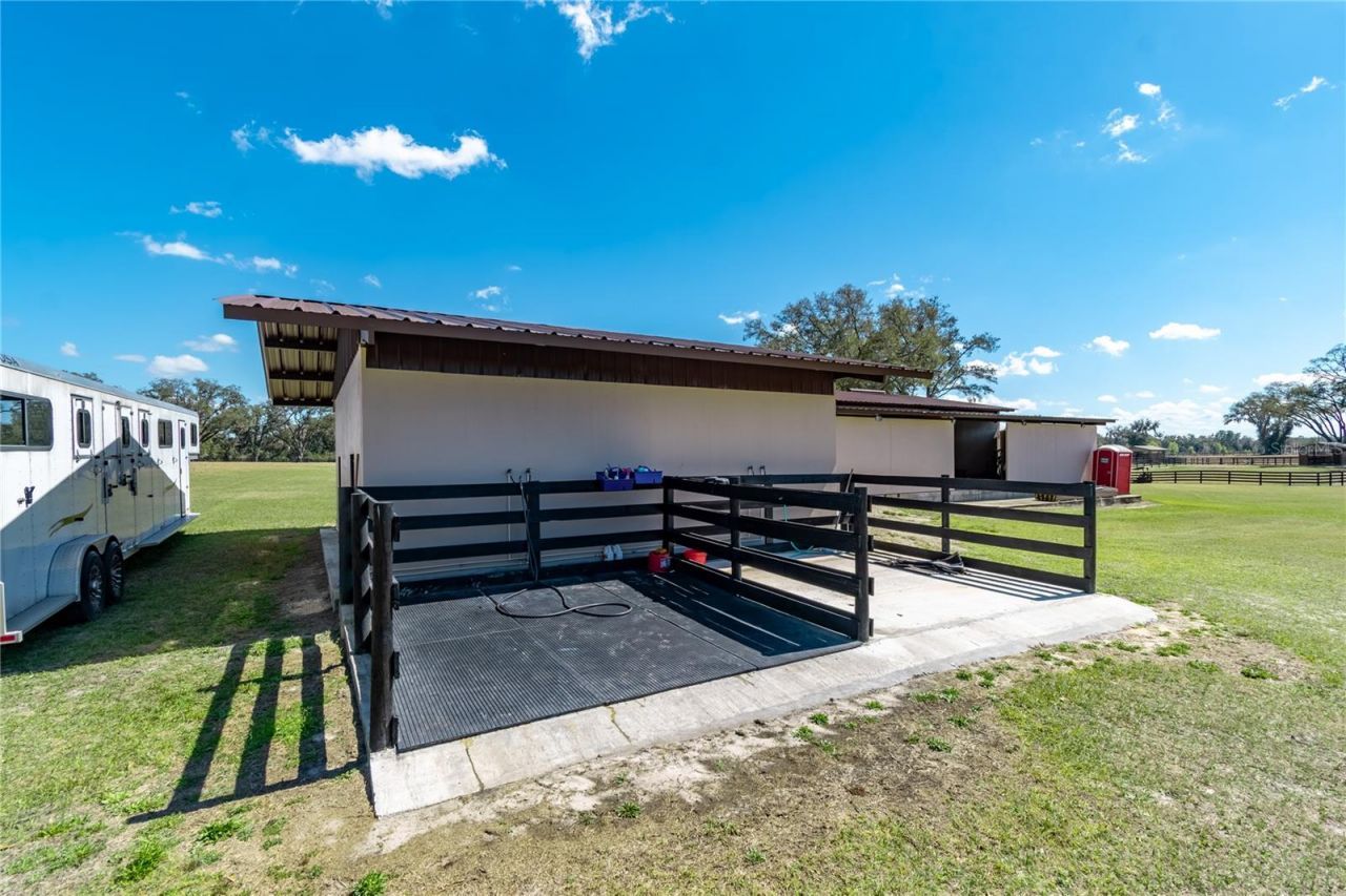 4700 NW 157th Court, Morriston, FL 32668 Photo
