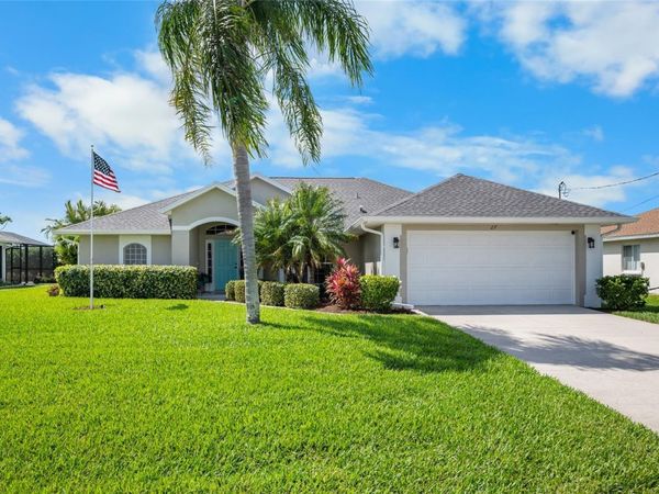 27 MARINER LANE , ROTONDA WEST, FL 33947