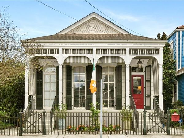 915 SECOND Street, New Orleans, LA 70130