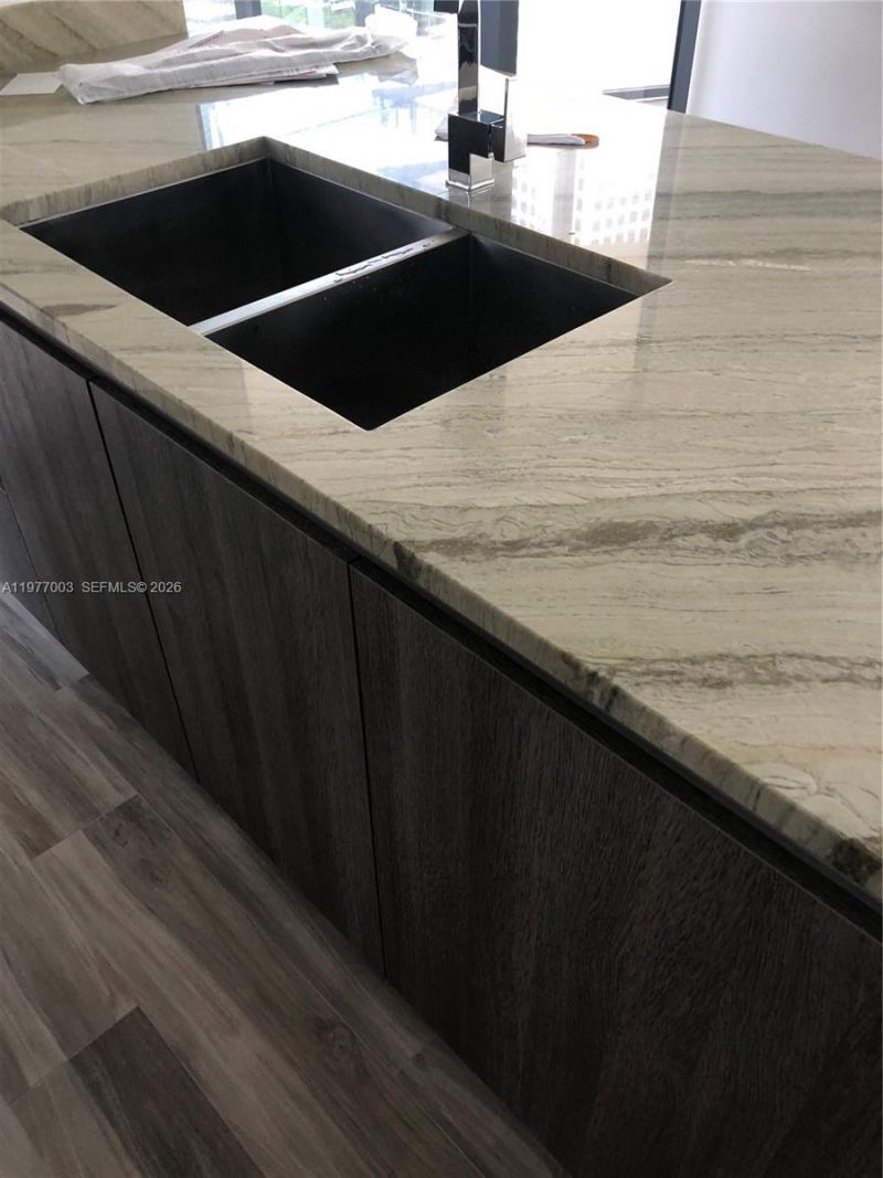 801 S Miami Ave , Unit 1705, Miami, FL 33131 Photo