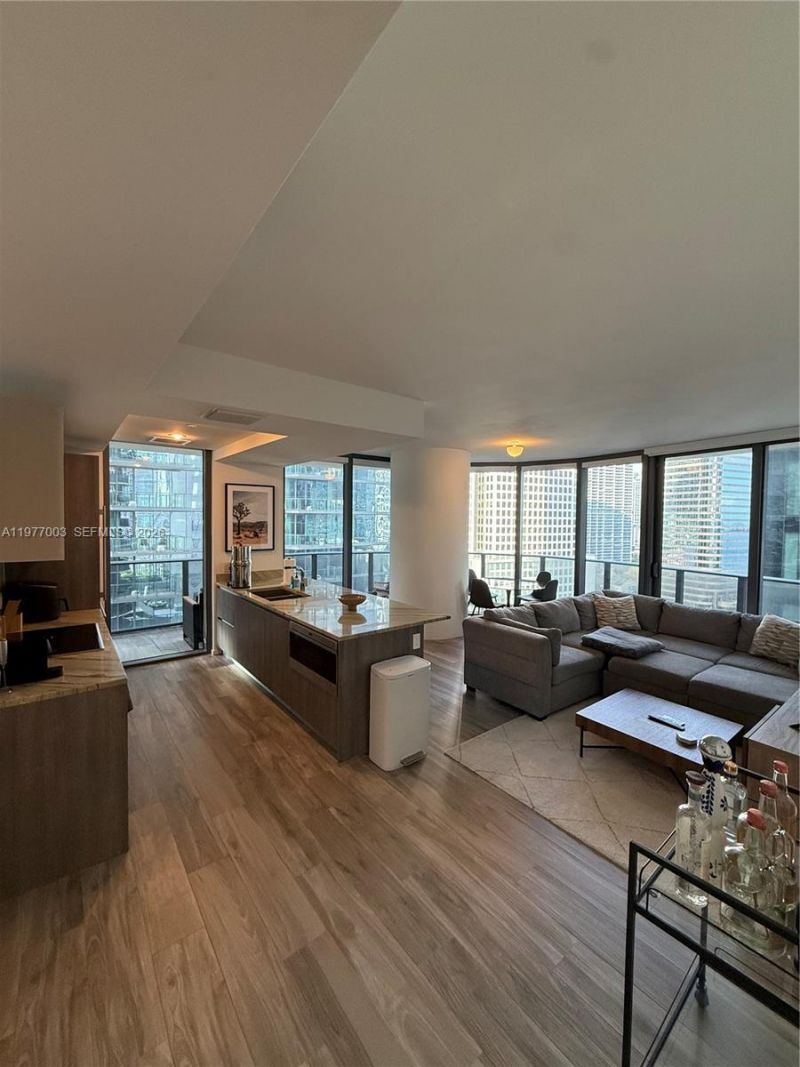 801 S Miami Ave , Unit 1705, Miami, FL 33131 Photo