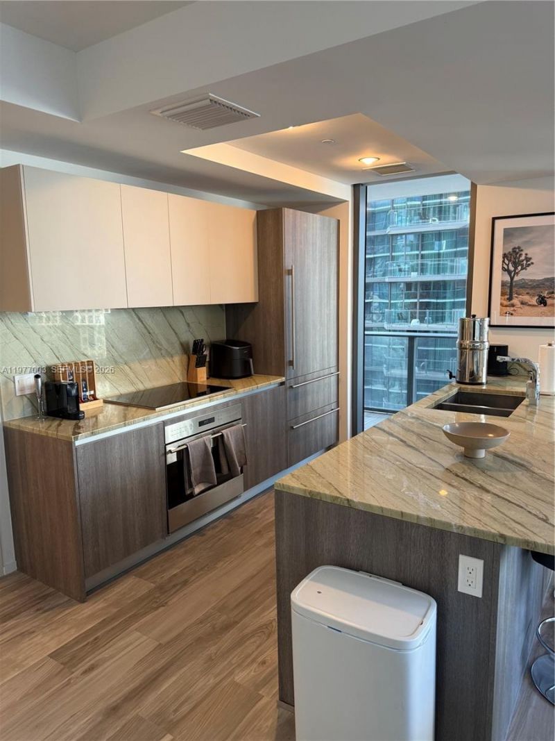 801 S Miami Ave , Unit 1705, Miami, FL 33131 Photo