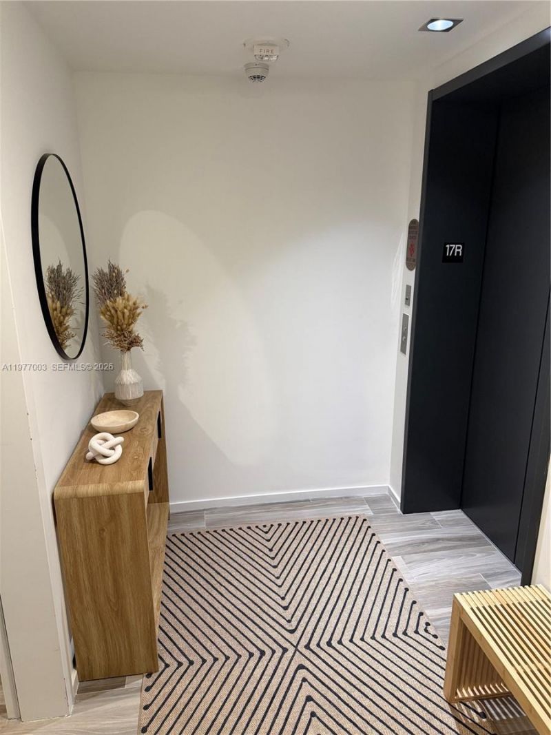 801 S Miami Ave , Unit 1705, Miami, FL 33131 Photo