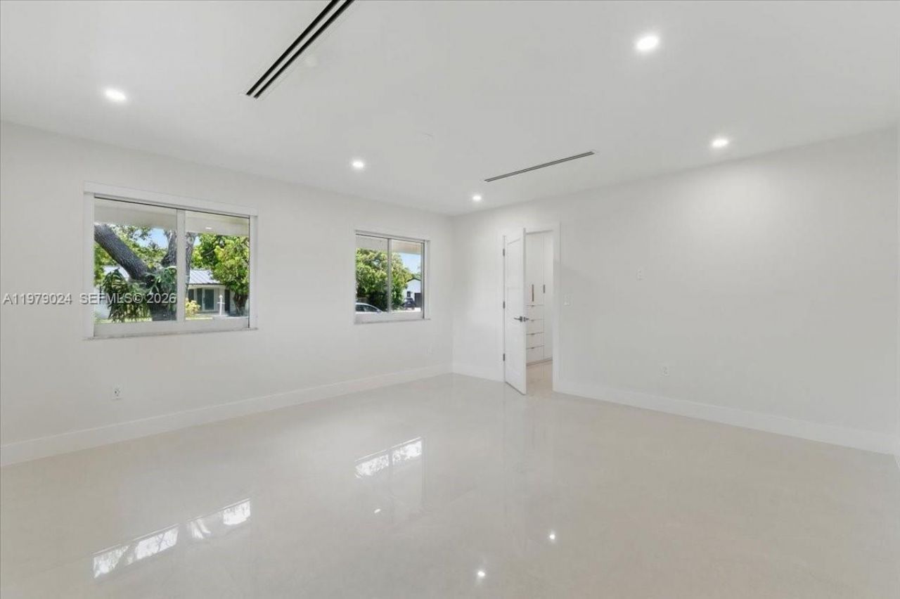 7860 SW 158th Ter, Palmetto Bay, FL 33157 Photo