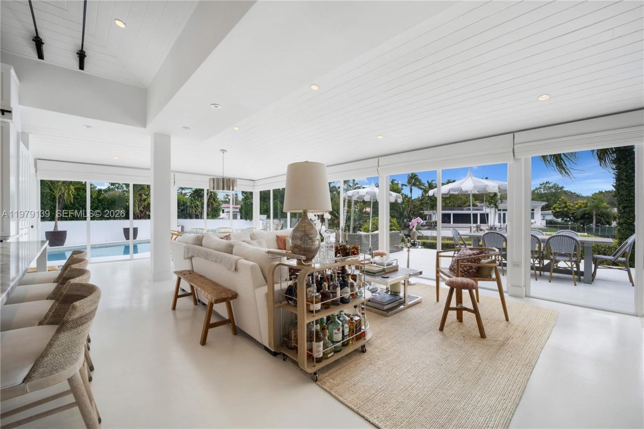 536 Jeronimo Dr , Coral Gables, FL 33146 Photo