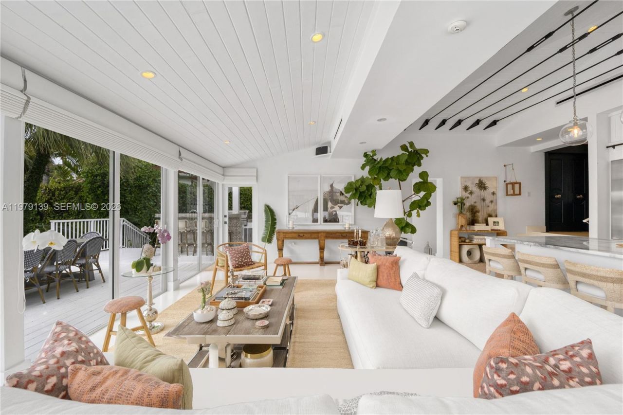 536 Jeronimo Dr , Coral Gables, FL 33146 Photo