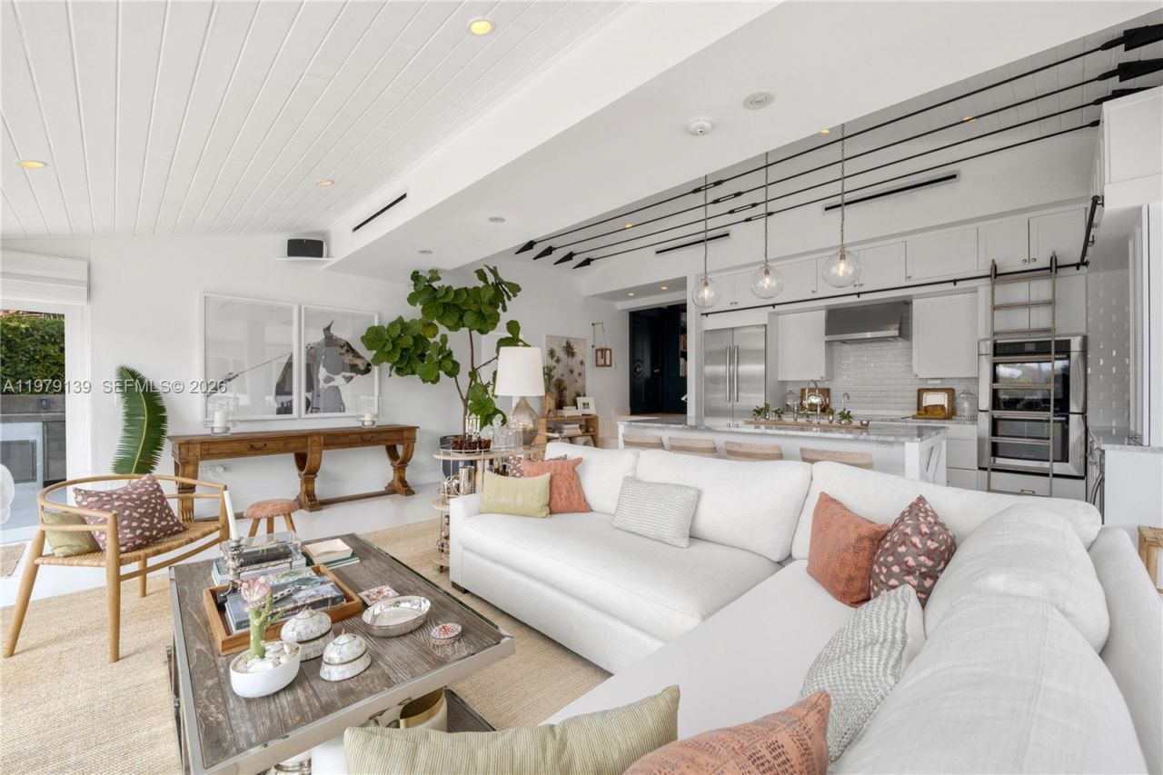 536 Jeronimo Dr , Coral Gables, FL 33146 Photo