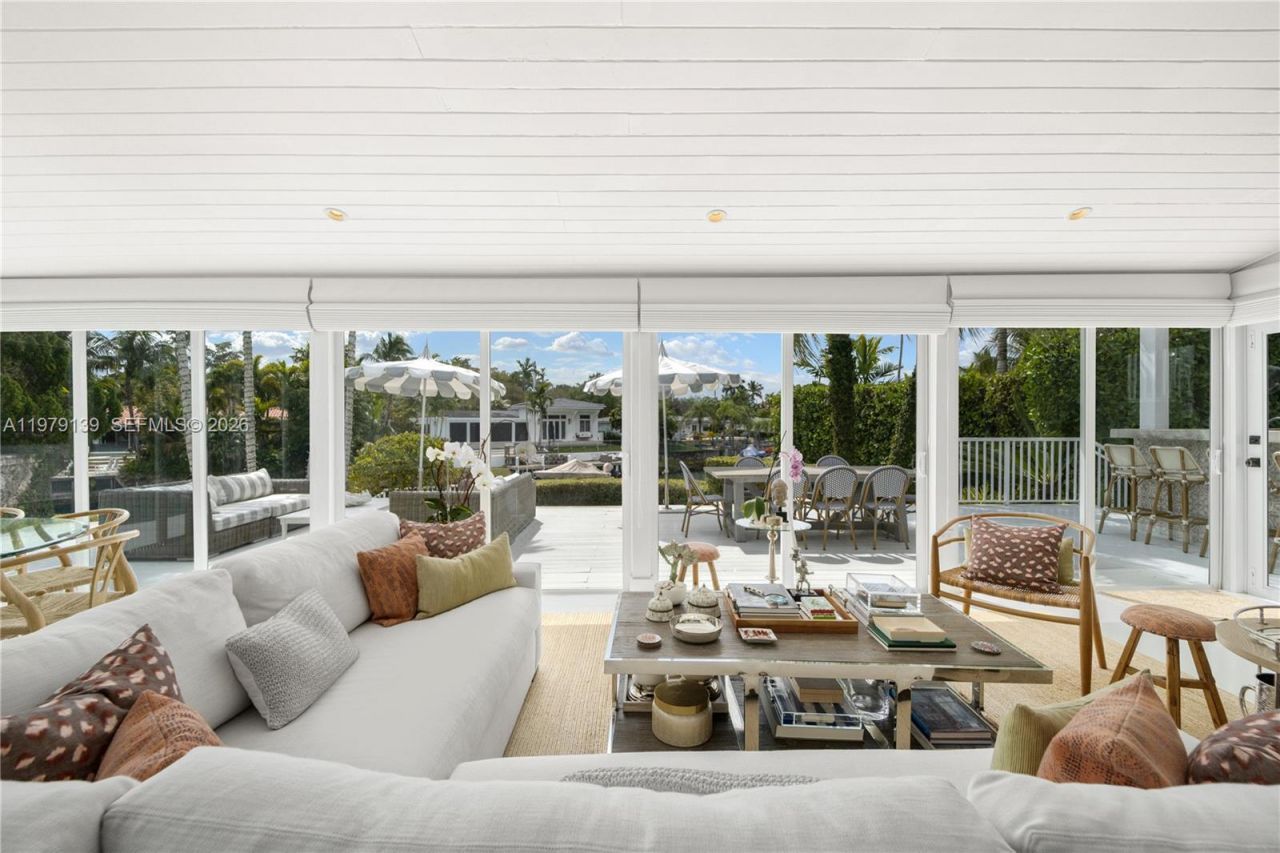 536 Jeronimo Dr , Coral Gables, FL 33146 Photo